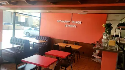 El Mora Restaurant, business photo 1