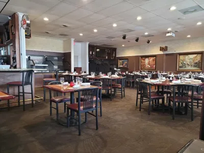 Gino's Italian Restaurant - Palmdale, business photo 1
