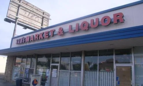 Sam's Market & Liquor business photo